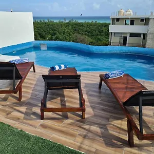 Aqua Vista By La Cultura Suites Appart hôtel Playa del Carmen